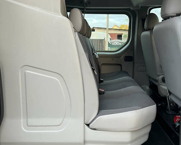 Черный Опель Виваро, объемом двигателя 2 л и пробегом 203 тыс. км за 15950 $, фото 24 на Automoto.ua