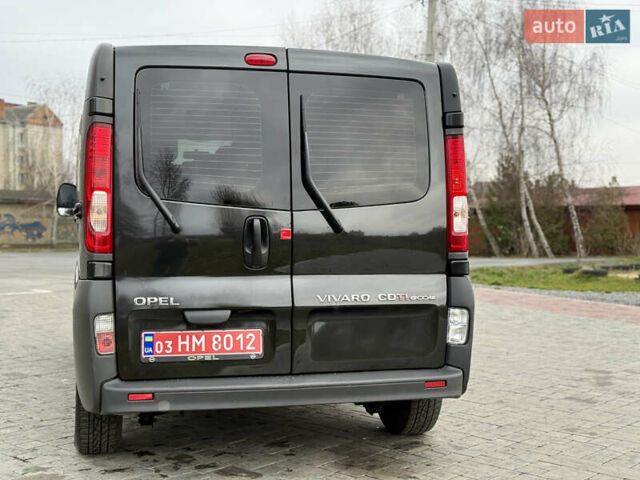 Чорний Опель Віваро, об'ємом двигуна 2 л та пробігом 287 тис. км за 16300 $, фото 6 на Automoto.ua