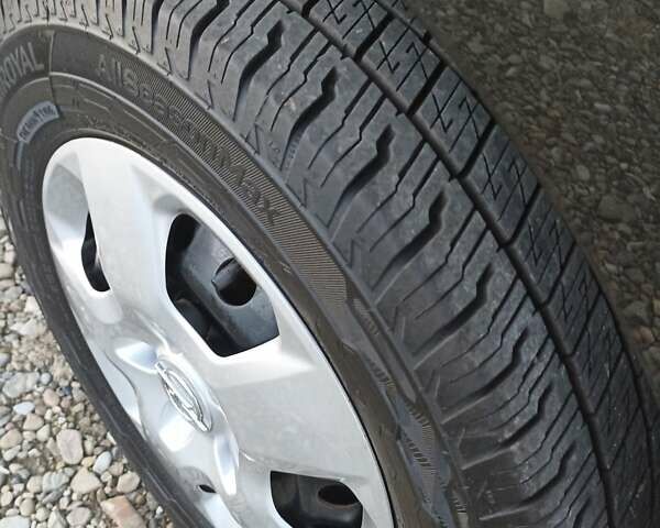 Опель Виваро 2014 в Дубно на Automoto.ua Черный Опель Виваро, объемом двигателя 2 л и пробегом 259 тыс. км за 16350 $, фото 40 на Automoto.ua