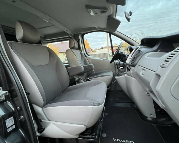 Черный Опель Виваро, объемом двигателя 2 л и пробегом 203 тыс. км за 15950 $, фото 21 на Automoto.ua