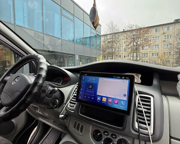 Черный Опель Виваро, объемом двигателя 2 л и пробегом 340 тыс. км за 15500 $, фото 12 на Automoto.ua