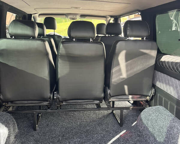 Черный Опель Виваро, объемом двигателя 1.6 л и пробегом 258 тыс. км за 16800 $, фото 16 на Automoto.ua