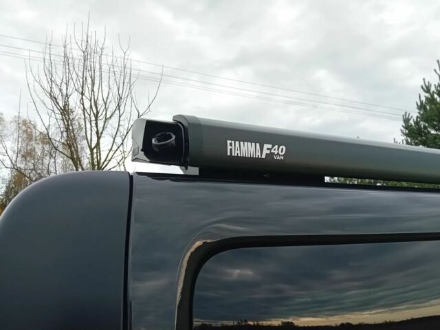 Черный Опель Виваро, объемом двигателя 1.6 л и пробегом 117 тыс. км за 10500 $, фото 15 на Automoto.ua