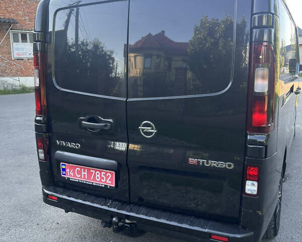 Чорний Опель Віваро, об'ємом двигуна 1.6 л та пробігом 313 тис. км за 12150 $, фото 21 на Automoto.ua