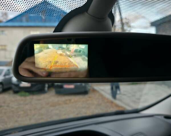 Черный Опель Виваро, объемом двигателя 1.6 л и пробегом 206 тыс. км за 14200 $, фото 2 на Automoto.ua