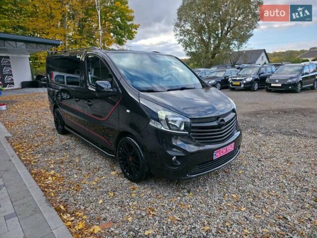 Черный Опель Виваро, объемом двигателя 1.6 л и пробегом 206 тыс. км за 14200 $, фото 7 на Automoto.ua