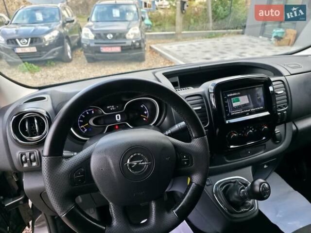 Черный Опель Виваро, объемом двигателя 1.6 л и пробегом 206 тыс. км за 14200 $, фото 15 на Automoto.ua