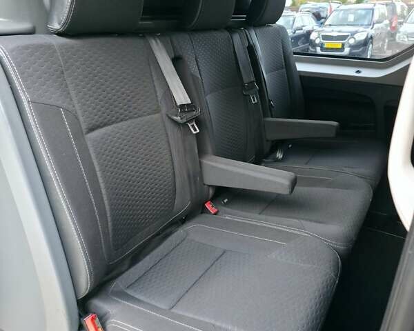 Черный Опель Виваро, объемом двигателя 1.6 л и пробегом 206 тыс. км за 14200 $, фото 17 на Automoto.ua