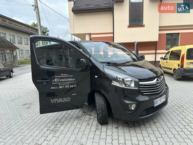 Чорний Опель Віваро, об'ємом двигуна 1.6 л та пробігом 245 тис. км за 15850 $, фото 12 на Automoto.ua