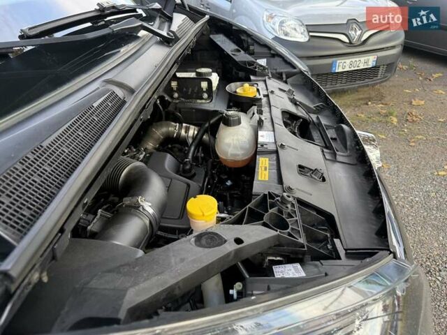 Черный Опель Виваро, объемом двигателя 1.6 л и пробегом 244 тыс. км за 19500 $, фото 56 на Automoto.ua