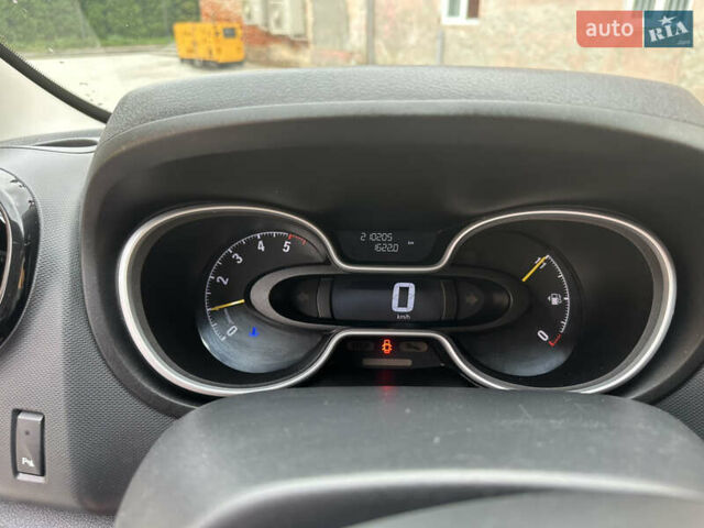 Чорний Опель Віваро, об'ємом двигуна 1.6 л та пробігом 245 тис. км за 15850 $, фото 14 на Automoto.ua