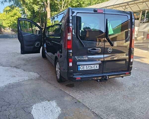 Черный Опель Виваро, объемом двигателя 1.6 л и пробегом 22 тыс. км за 19880 $, фото 8 на Automoto.ua