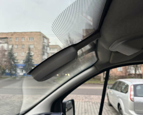 Чорний Опель Віваро, об'ємом двигуна 1.6 л та пробігом 213 тис. км за 16500 $, фото 22 на Automoto.ua