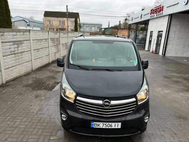 Чорний Опель Віваро, об'ємом двигуна 1.6 л та пробігом 166 тис. км за 16500 $, фото 9 на Automoto.ua
