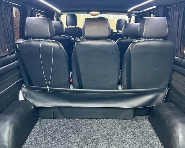 Чорний Опель Віваро, об'ємом двигуна 1.6 л та пробігом 299 тис. км за 16300 $, фото 12 на Automoto.ua