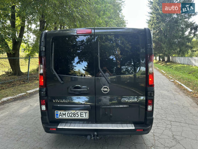 Черный Опель Виваро, объемом двигателя 1.6 л и пробегом 255 тыс. км за 16999 $, фото 13 на Automoto.ua