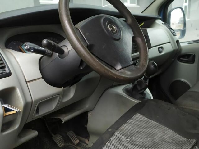Опель Виваро груз. 2006 в Киеве на Automoto.ua Синий Опель Виваро груз., объемом двигателя 1.9 л и пробегом 370 тыс. км за 4200 $, фото 1 на Automoto.ua