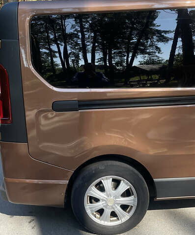 Коричневий Опель Віваро, об'ємом двигуна 1.6 л та пробігом 258 тис. км за 15700 $, фото 7 на Automoto.ua