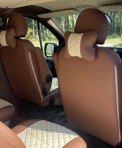 Коричневий Опель Віваро, об'ємом двигуна 1.6 л та пробігом 258 тис. км за 15700 $, фото 15 на Automoto.ua