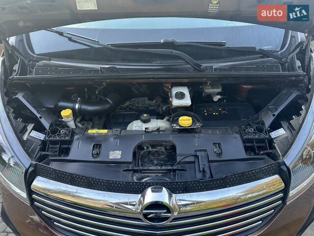 Коричневый Опель Виваро, объемом двигателя 1.6 л и пробегом 263 тыс. км за 17200 $, фото 9 на Automoto.ua