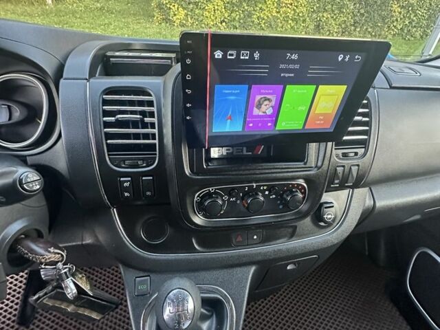 Коричневый Опель Виваро, объемом двигателя 1.6 л и пробегом 263 тыс. км за 17200 $, фото 7 на Automoto.ua