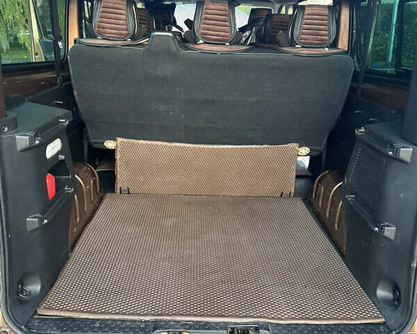 Коричневый Опель Виваро, объемом двигателя 1.6 л и пробегом 263 тыс. км за 17200 $, фото 10 на Automoto.ua