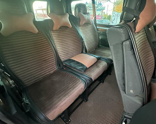 Коричневый Опель Виваро, объемом двигателя 1.6 л и пробегом 263 тыс. км за 17200 $, фото 17 на Automoto.ua