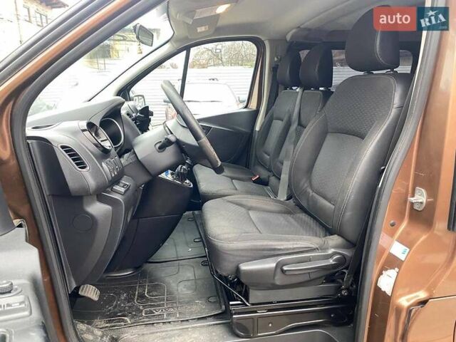 Коричневий Опель Віваро, об'ємом двигуна 1.6 л та пробігом 315 тис. км за 15990 $, фото 8 на Automoto.ua