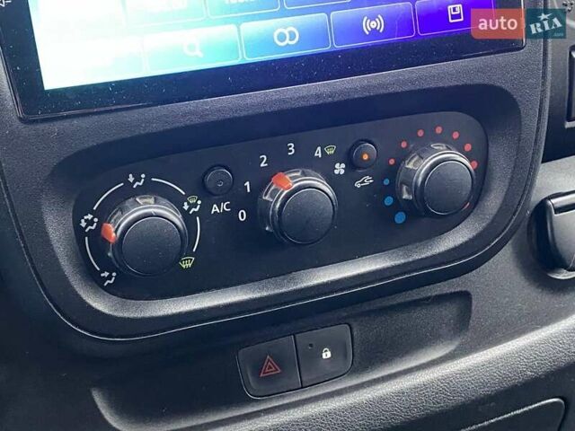 Коричневий Опель Віваро, об'ємом двигуна 1.6 л та пробігом 315 тис. км за 15990 $, фото 17 на Automoto.ua