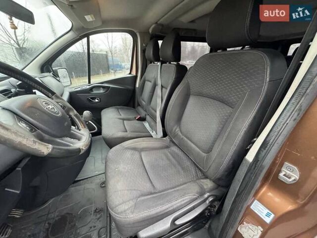 Коричневый Опель Виваро, объемом двигателя 1.6 л и пробегом 315 тыс. км за 16490 $, фото 13 на Automoto.ua