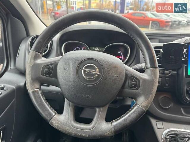 Коричневый Опель Виваро, объемом двигателя 1.6 л и пробегом 315 тыс. км за 16490 $, фото 9 на Automoto.ua