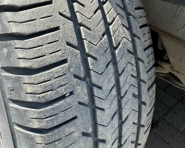 Коричневий Опель Віваро, об'ємом двигуна 1.6 л та пробігом 260 тис. км за 15800 $, фото 14 на Automoto.ua