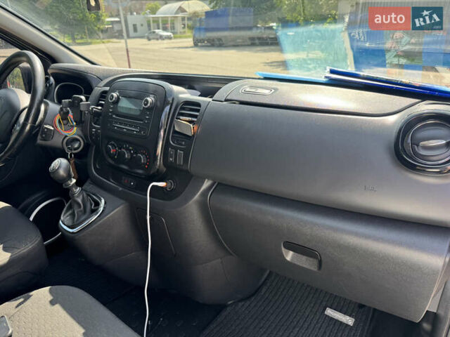 Коричневий Опель Віваро, об'ємом двигуна 1.6 л та пробігом 260 тис. км за 15800 $, фото 7 на Automoto.ua