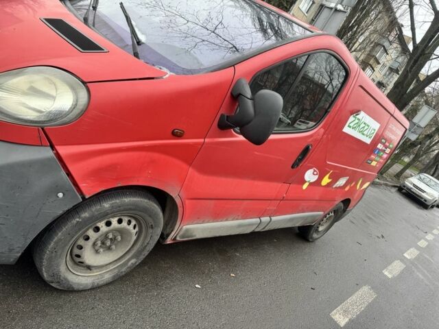 Красный Опель Виваро, объемом двигателя 2.5 л и пробегом 3 тыс. км за 3000 $, фото 3 на Automoto.ua