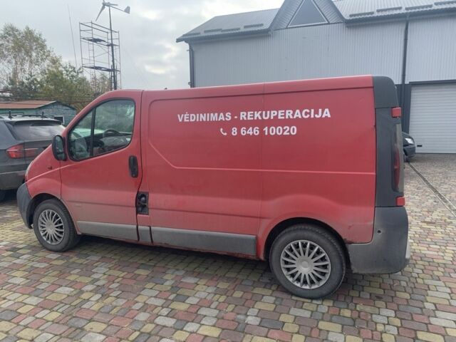 Червоний Опель Віваро, об'ємом двигуна 1.9 л та пробігом 320 тис. км за 2950 $, фото 7 на Automoto.ua
