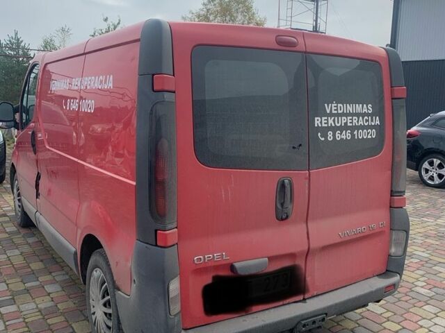 Червоний Опель Віваро, об'ємом двигуна 1.9 л та пробігом 320 тис. км за 2950 $, фото 4 на Automoto.ua