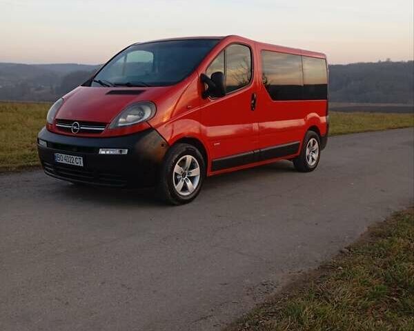 Червоний Опель Віваро, об'ємом двигуна 1.9 л та пробігом 404 тис. км за 5400 $, фото 6 на Automoto.ua
