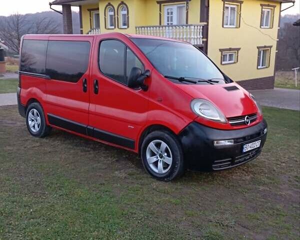 Червоний Опель Віваро, об'ємом двигуна 1.9 л та пробігом 404 тис. км за 5400 $, фото 22 на Automoto.ua