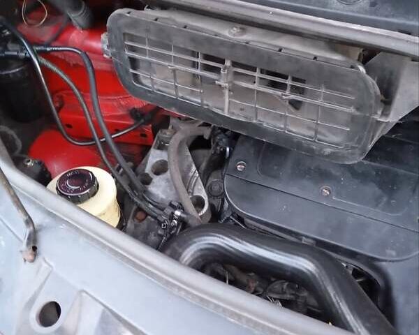 Червоний Опель Віваро, об'ємом двигуна 1.9 л та пробігом 404 тис. км за 5400 $, фото 17 на Automoto.ua