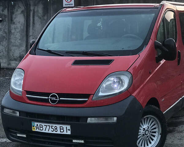 Красный Опель Виваро, объемом двигателя 1.9 л и пробегом 450 тыс. км за 7300 $, фото 4 на Automoto.ua