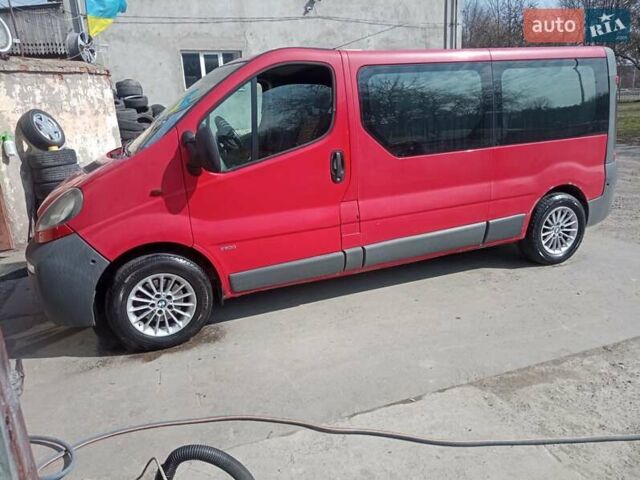 Красный Опель Виваро, объемом двигателя 1.9 л и пробегом 428 тыс. км за 5700 $, фото 2 на Automoto.ua