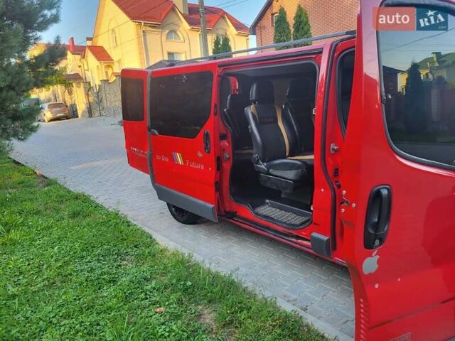 Червоний Опель Віваро, об'ємом двигуна 1.9 л та пробігом 262 тис. км за 7999 $, фото 56 на Automoto.ua