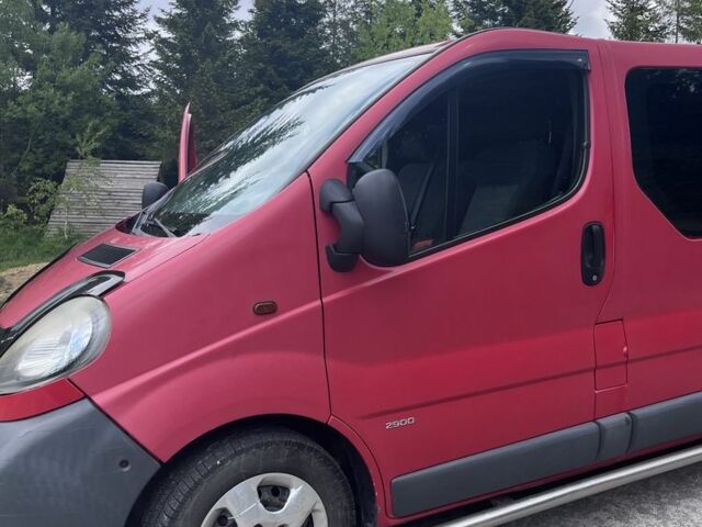 Красный Опель Виваро, объемом двигателя 1.9 л и пробегом 2 тыс. км за 6075 $, фото 3 на Automoto.ua