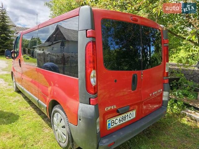 Червоний Опель Віваро, об'ємом двигуна 2 л та пробігом 458 тис. км за 8200 $, фото 5 на Automoto.ua