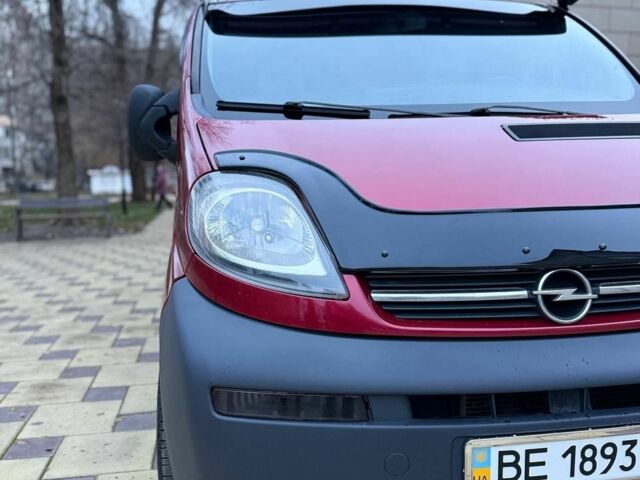 Червоний Опель Віваро, об'ємом двигуна 1.9 л та пробігом 310 тис. км за 8500 $, фото 14 на Automoto.ua