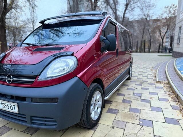 Червоний Опель Віваро, об'ємом двигуна 1.9 л та пробігом 310 тис. км за 8500 $, фото 20 на Automoto.ua