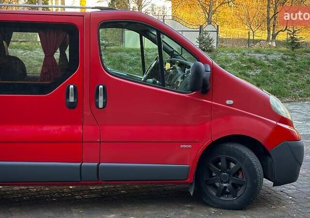Красный Опель Виваро, объемом двигателя 2 л и пробегом 346 тыс. км за 8600 $, фото 16 на Automoto.ua