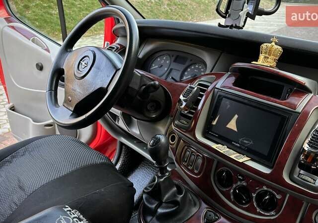 Красный Опель Виваро, объемом двигателя 2 л и пробегом 346 тыс. км за 8600 $, фото 31 на Automoto.ua