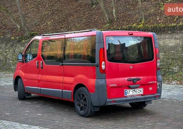 Красный Опель Виваро, объемом двигателя 2 л и пробегом 346 тыс. км за 8600 $, фото 9 на Automoto.ua