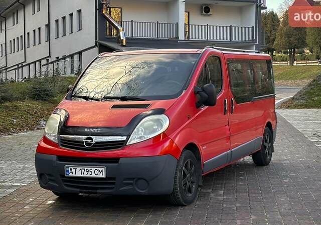 Красный Опель Виваро, объемом двигателя 2 л и пробегом 346 тыс. км за 8600 $, фото 20 на Automoto.ua